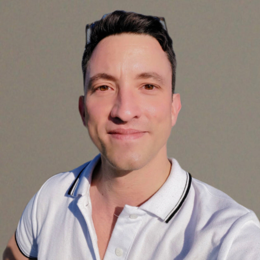Dr. Lucas Scheliga - Statistician